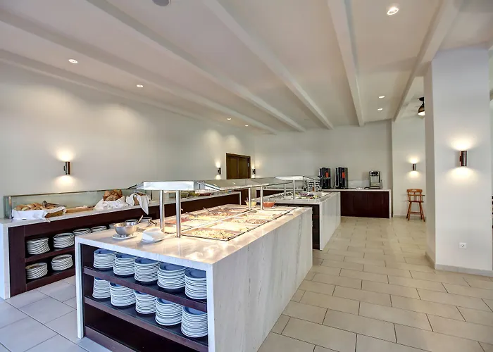 Отель Ghotels Macedonian Sun 3*